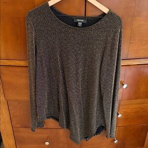 Asymmetrical Black and Gold Long Sleeve Top Karen Kane size large